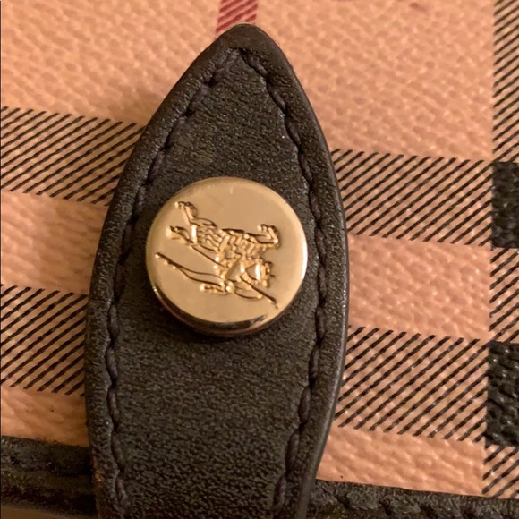 Authentic Burberry Check Wallet - Picture 6 of 7